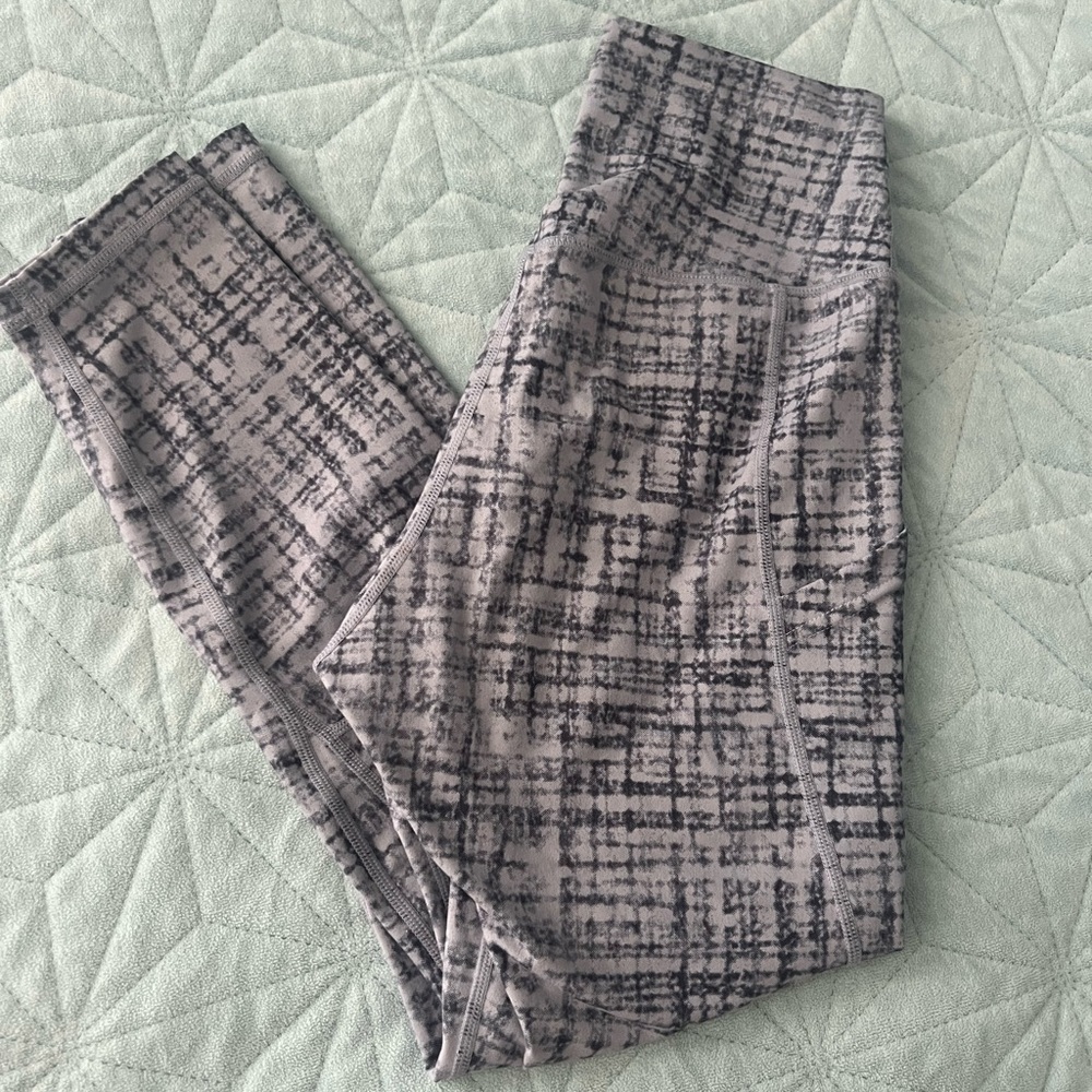 P'tula Navy and Gray Patterned Leggings